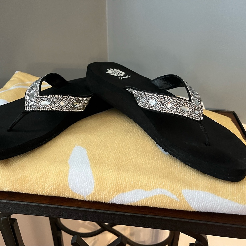 Yellow Box Black Sandals with Rhinestones